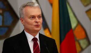 Президент Литви закликав Захід не вестись на мирні переговори з РФ