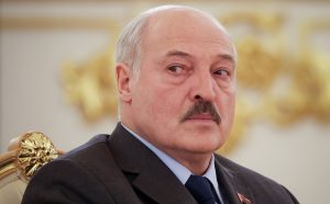 Місцеве підпілля: білоруське КДБ проводить обшуки в українців