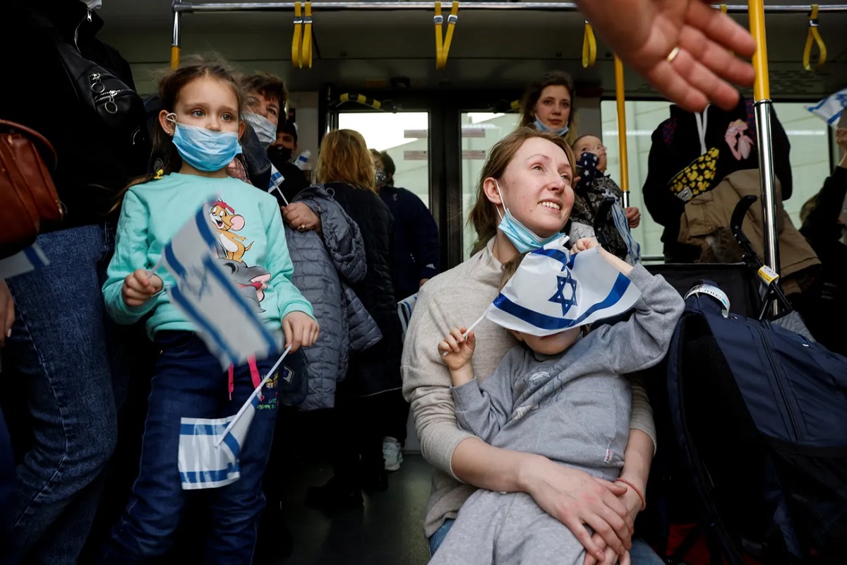 Українські біженці в Ізраїлі. Фото Gettyimages
