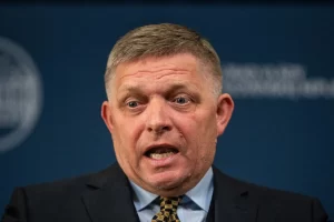 Від премʼєра Словаччини приховали дані про снаряди для України, – ЗМІ