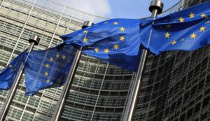 ЄС розглядає три варіанти продовження санкцій щодо активів РФ, – ЗМІ