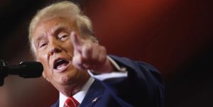 Трамп просить додатковий захист через загрозу з боку Ірану