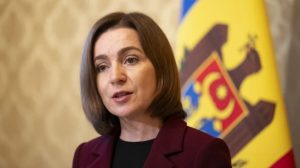 Санду перемагає на виборах у Молдові