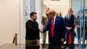 Візит Володимира Зеленського до США: деталі зустрічі з Трампом та підписання угоди