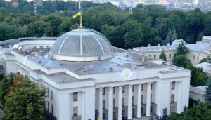 Влада має комунікувати з ВР про мирні переговори 