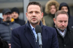 Тшасковський: Україна має виступати «буферною зоною» між Заходом і РФ